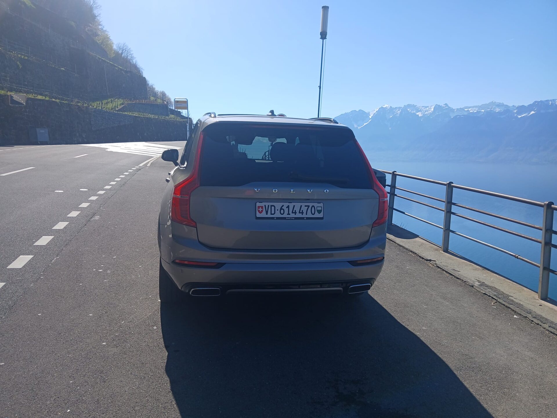Volvo XC90 — 6 passagers
